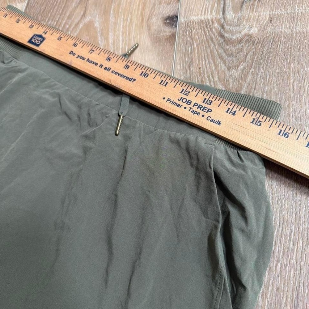 All in Motion Olive Green Athletic Skort Built In Shorts Womens M Golf Tennis - Picture 6 of 8